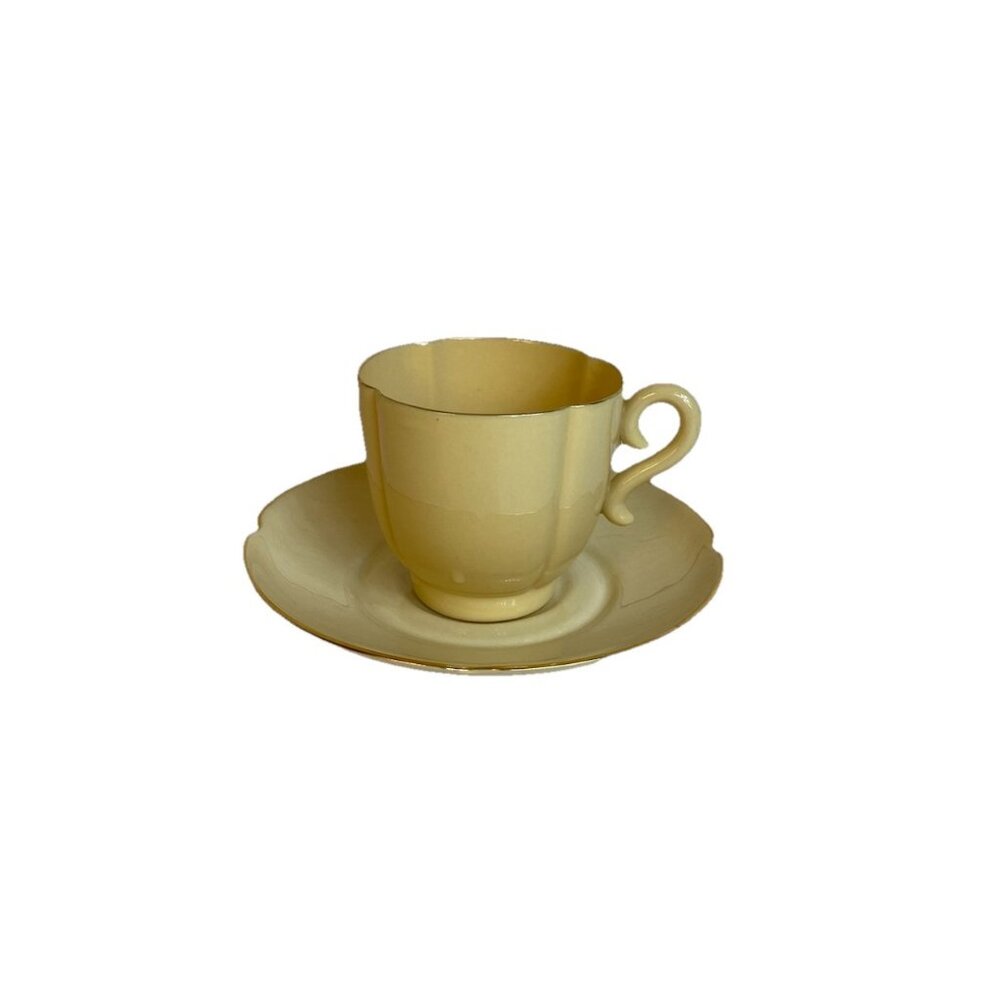 Vtg Royal Crest Fine Bone China Demitasse Cup & Saucer Pale Yellow Scalloped HTF